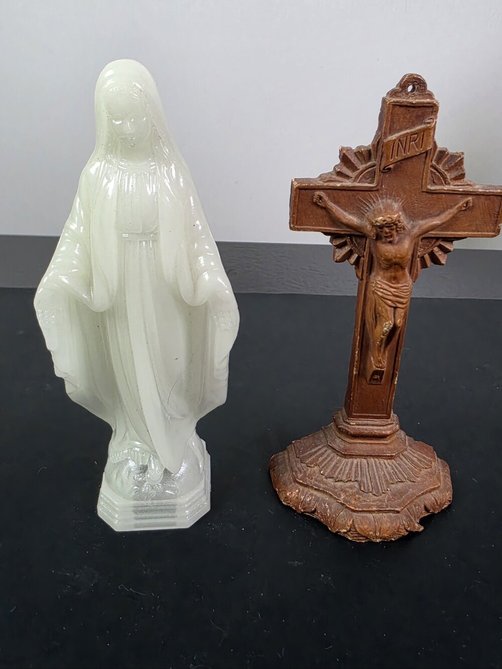 White Religious Glow In The Dark Madonna Statue And Jesus